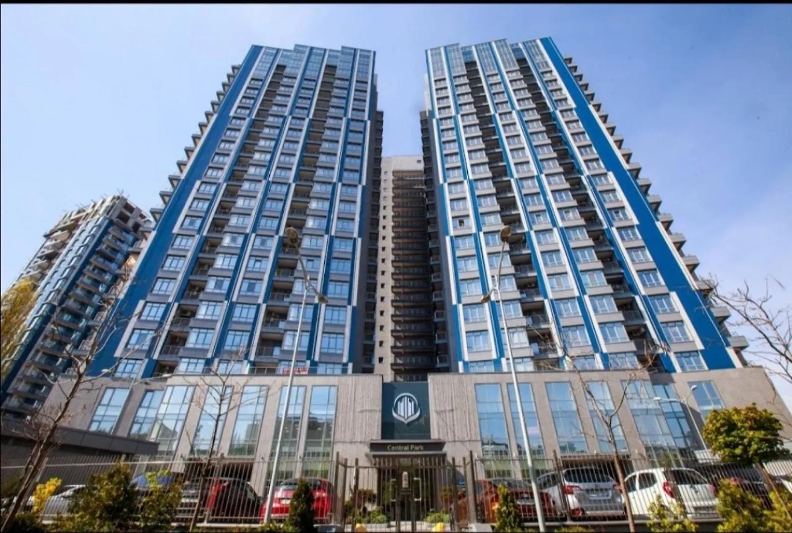 Petrovdom Apartments 21-284 In Rc Central Park ,7 John Mccain Street Kiev